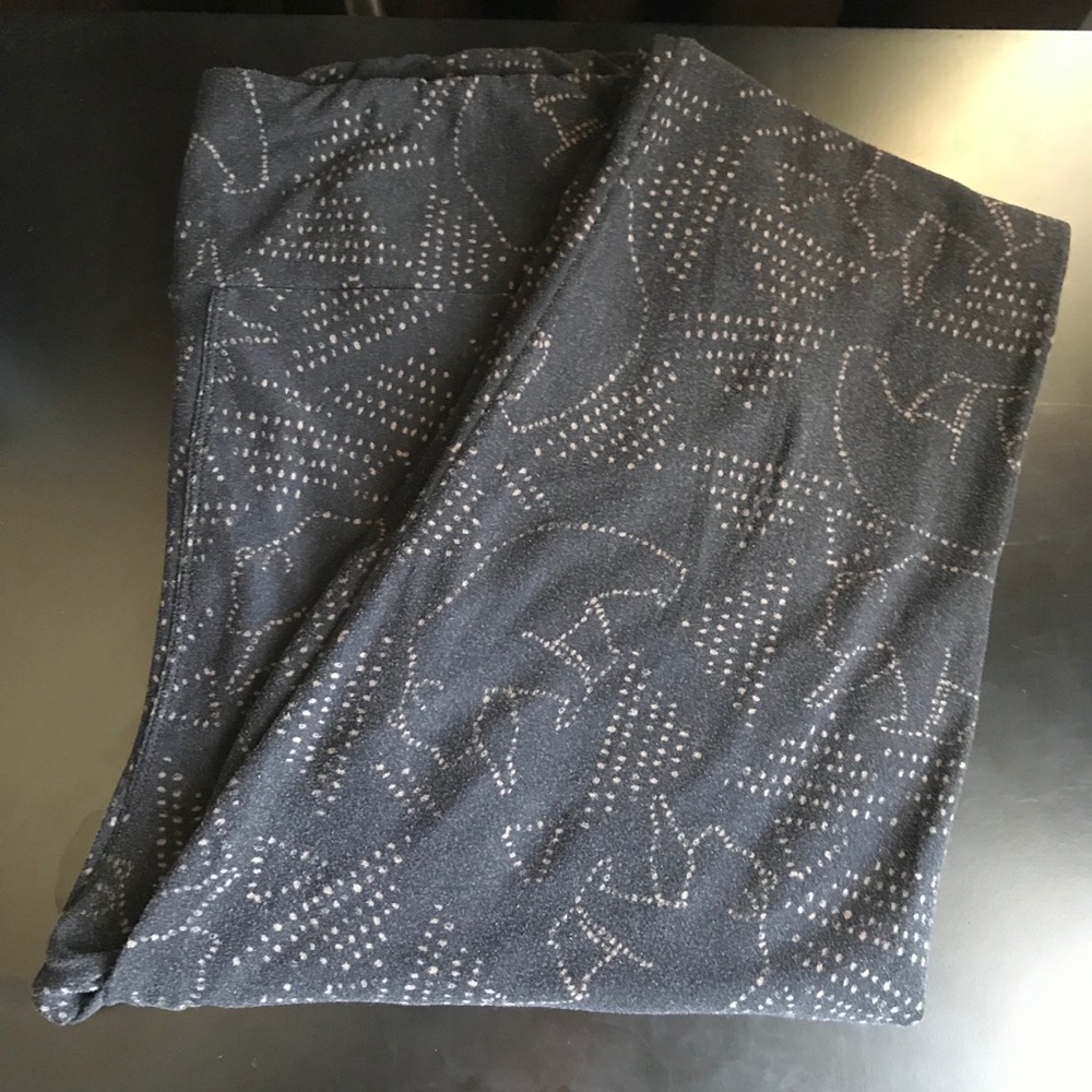 Lularoe TC bears legging